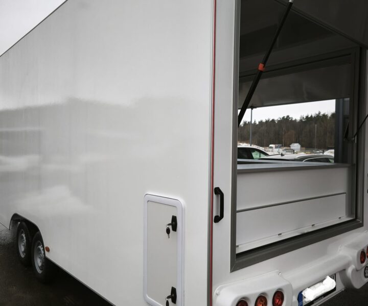 5c3398a3-b715-49b0-b220-c4949d937f7e